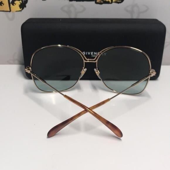 New Authentic Givenchy GV7144/S PEF/EZ Sunglasses – Green/Gold Gradient - Picture 13 of 13